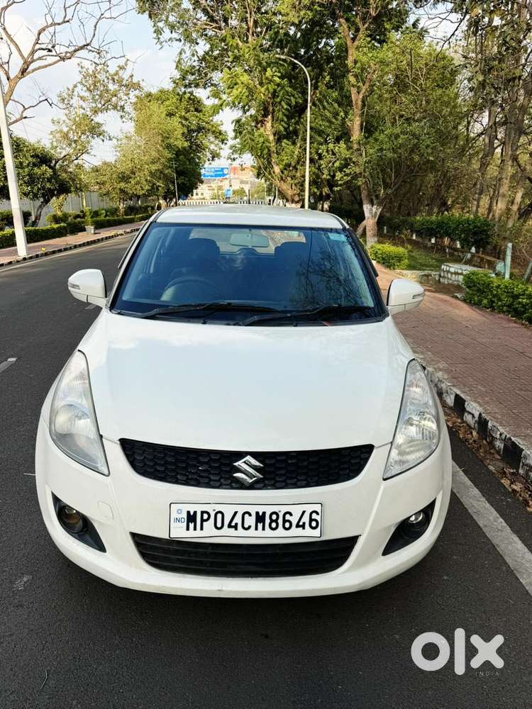 Maruti Suzuki Swift 1.2 Vxi (o), 2014, Petrol