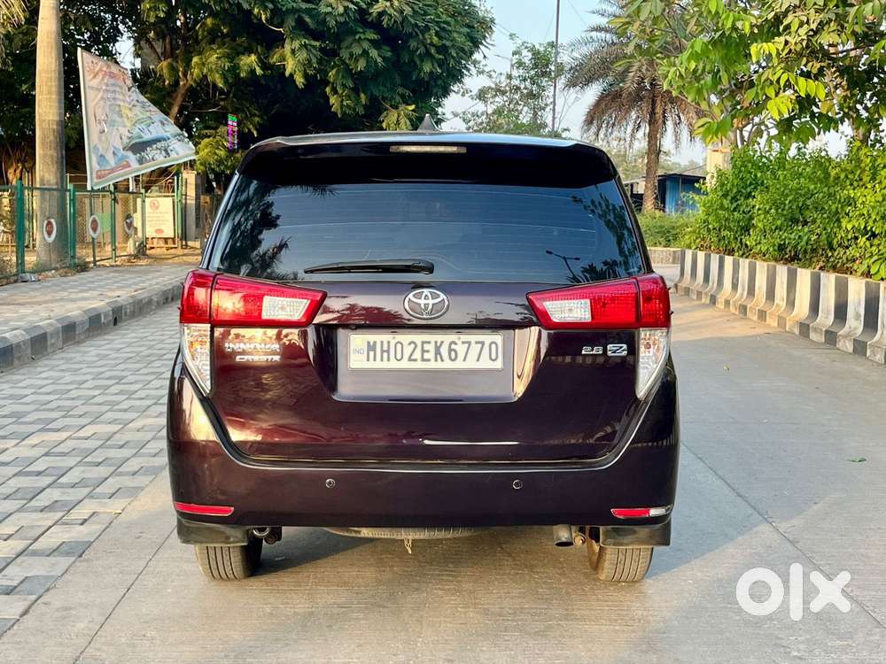 Toyota Innova Crysta 2.8 Zx At 7 Seater, 2017, Diesel