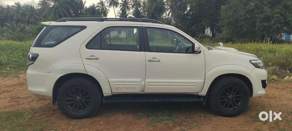 Toyota Fortuner 2016 Diesel 170000 Km Driven