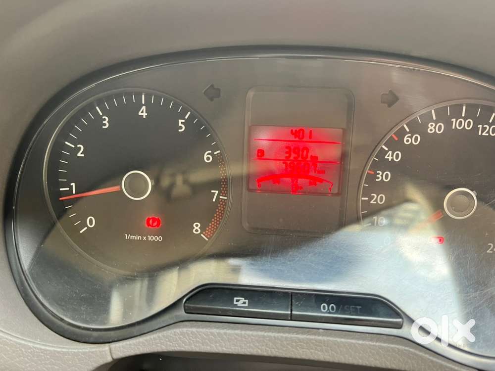 Volkswagen Vento Petrol 2012