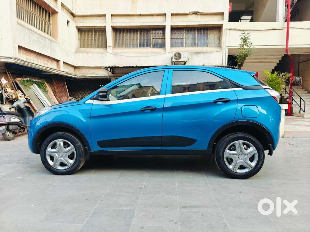 Tata Nexon 1.5 Revotorq Xm (s), 2020, Petrol
