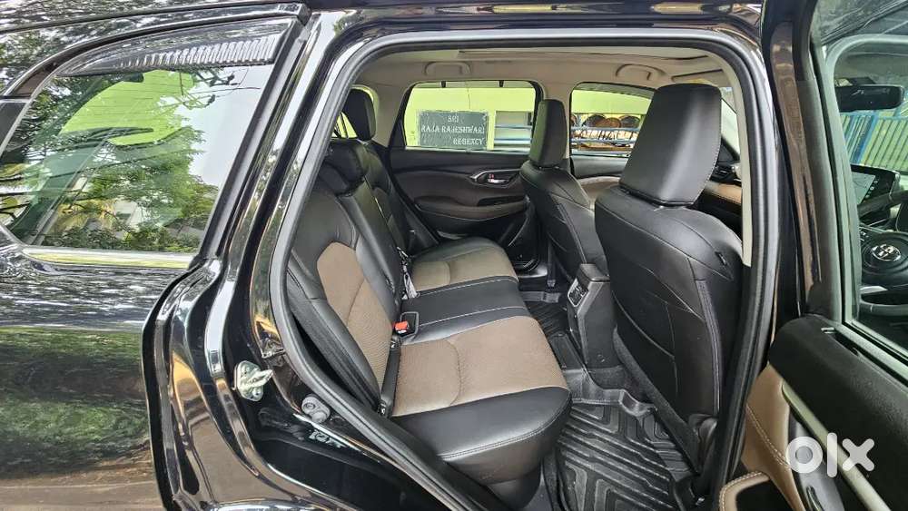 Toyota Urban Cruiser Hyryder 2025 Hybrid