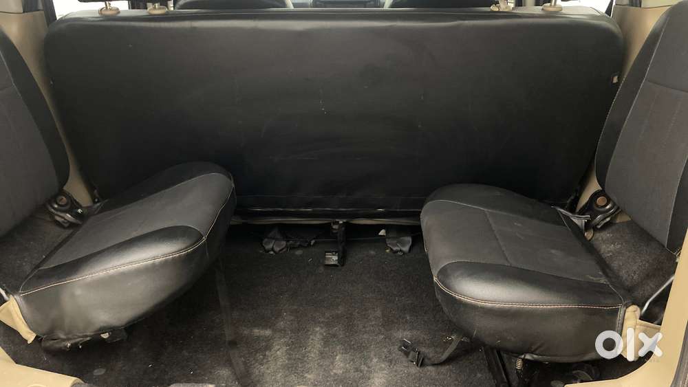 Mahindra Tuv 300 T8 Amt, 2016, Diesel