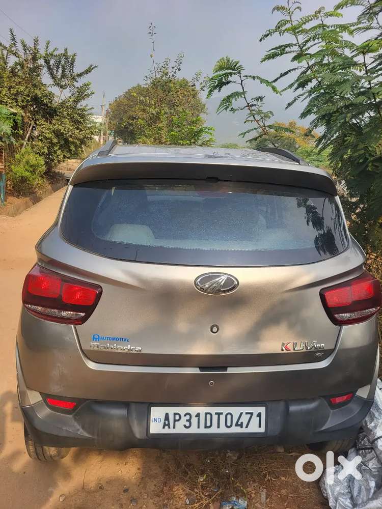 Mahindra Kuv 100 2017
