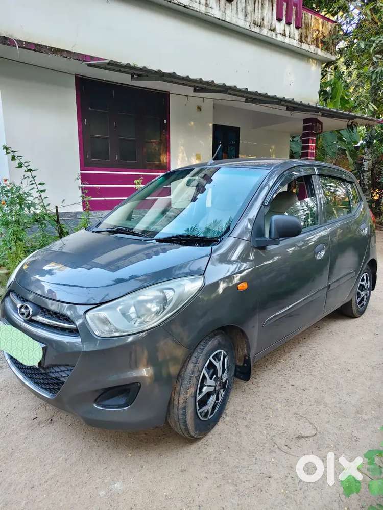 Sale Or Exchange 2011 Model Hyundai I 10 Era Plus