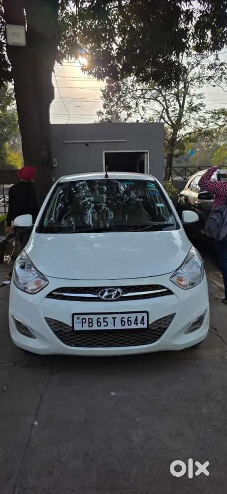 Hyundai I10 Sportz Petrol 2012