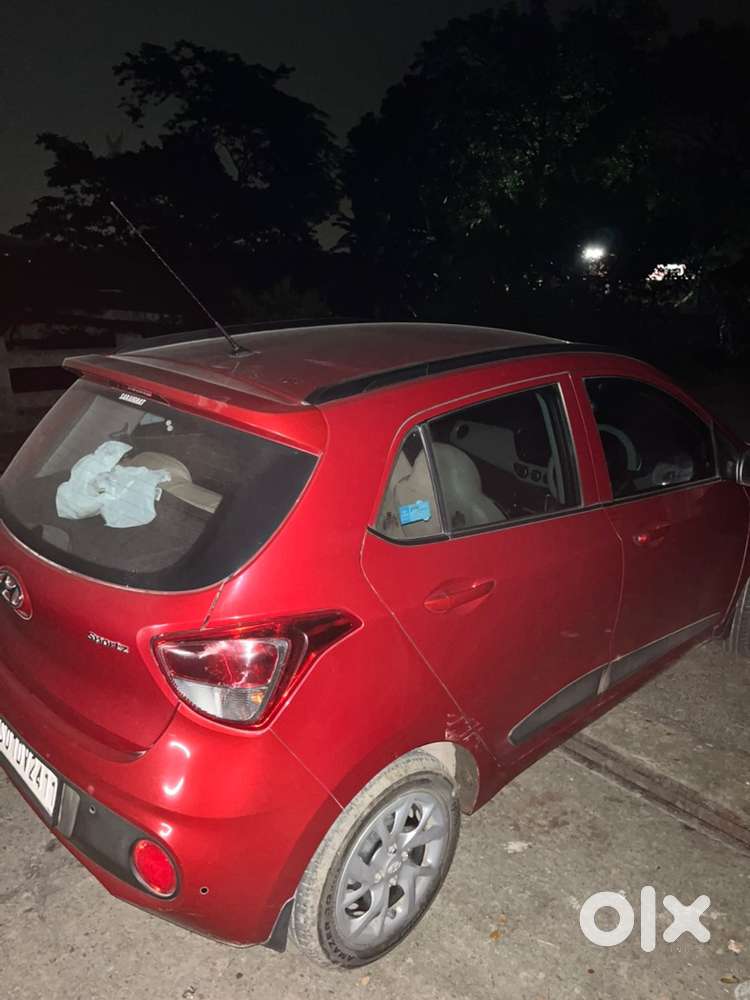 Hyundai Grand I10 Sportz [ 1st Owner]