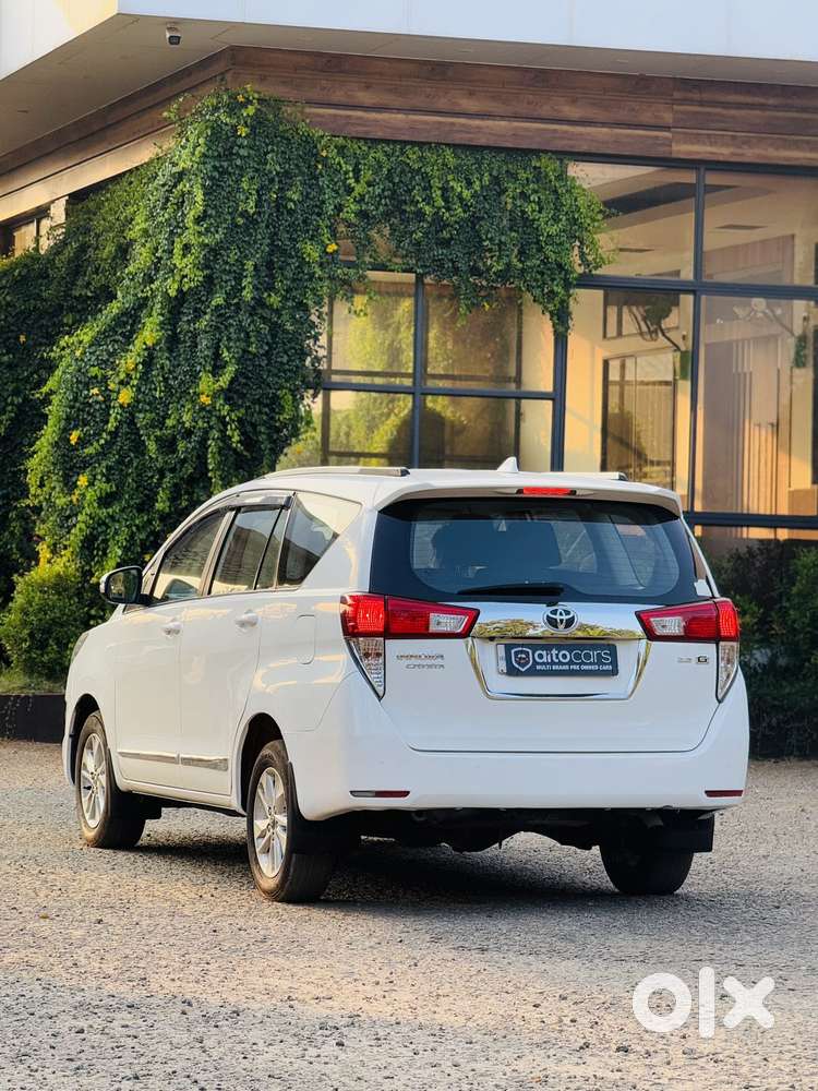 Toyota Innova Crysta 2.8 Gx At 8s, 2019, Diesel