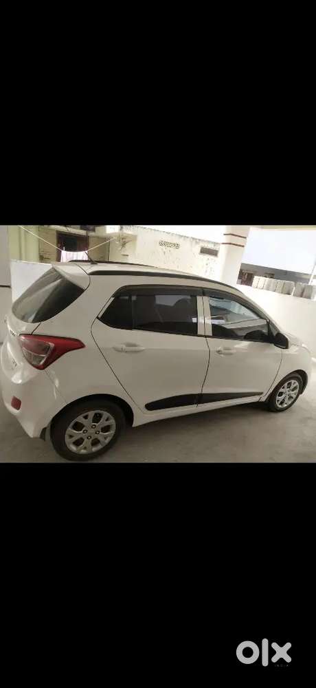 Grand I10 Car For Sale In Very Good Condition