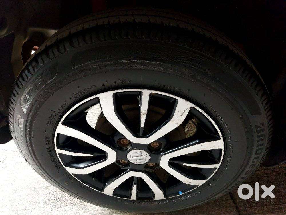 Maruti Suzuki Swift 1.2 Vxi (o), 2022, Petrol