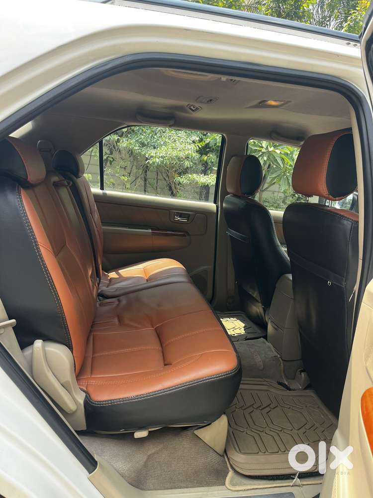 Toyota Fortuner 3.0 4x4 Manual, 2011, Diesel