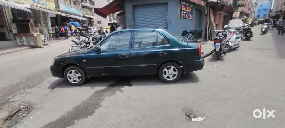 Hyundai Accent 1.5 Gle 2000 Car