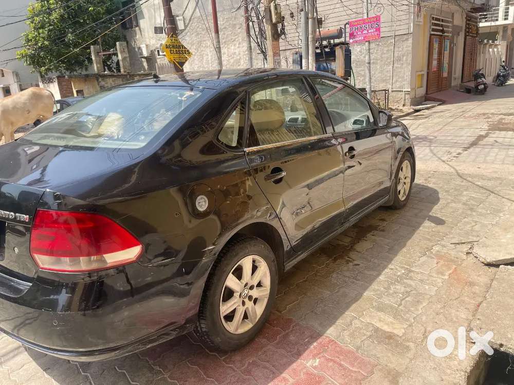 Volkswagen Vento 1.6 Tdi Highline 2012 Diesel Well Maintained