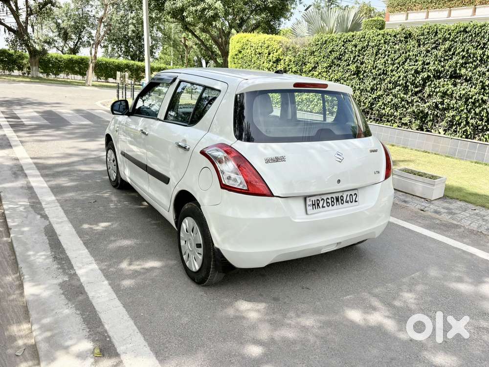 Maruti Suzuki Swift Lxi Option, 2011, Petrol