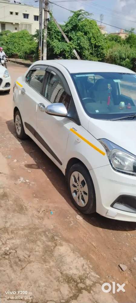 Hyundai Xcent Base 1.2 2014