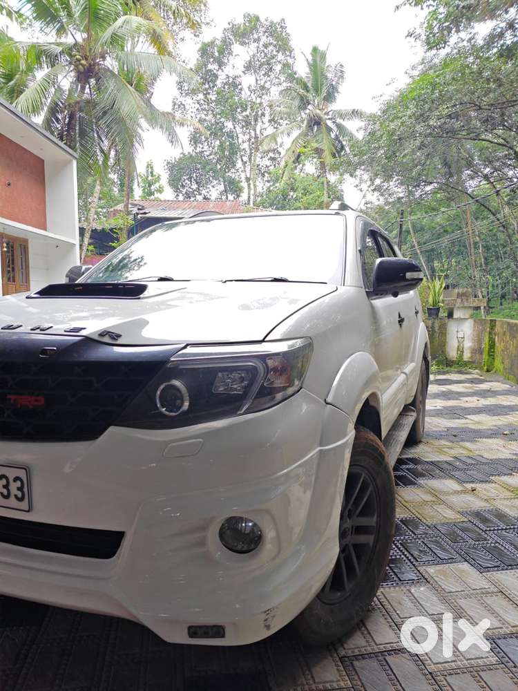 Toyota Fortuner Diesel 2011