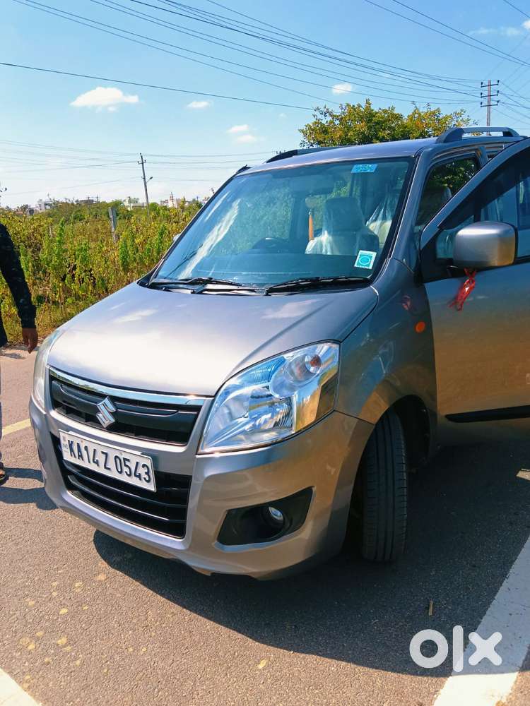 Maruti Suzuki Wagon R Vxi Amt1.2, 2017, Petrol