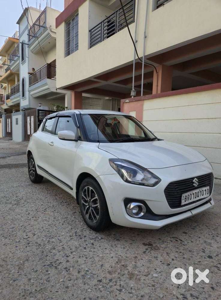 Maruti Suzuki Swift Zxi Plus Amt Dual Tone, 2019, Petrol