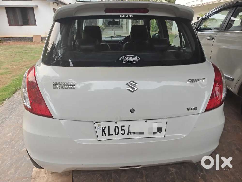 Maruti Suzuki Swift 2011 Diesel 130000 Km Driven