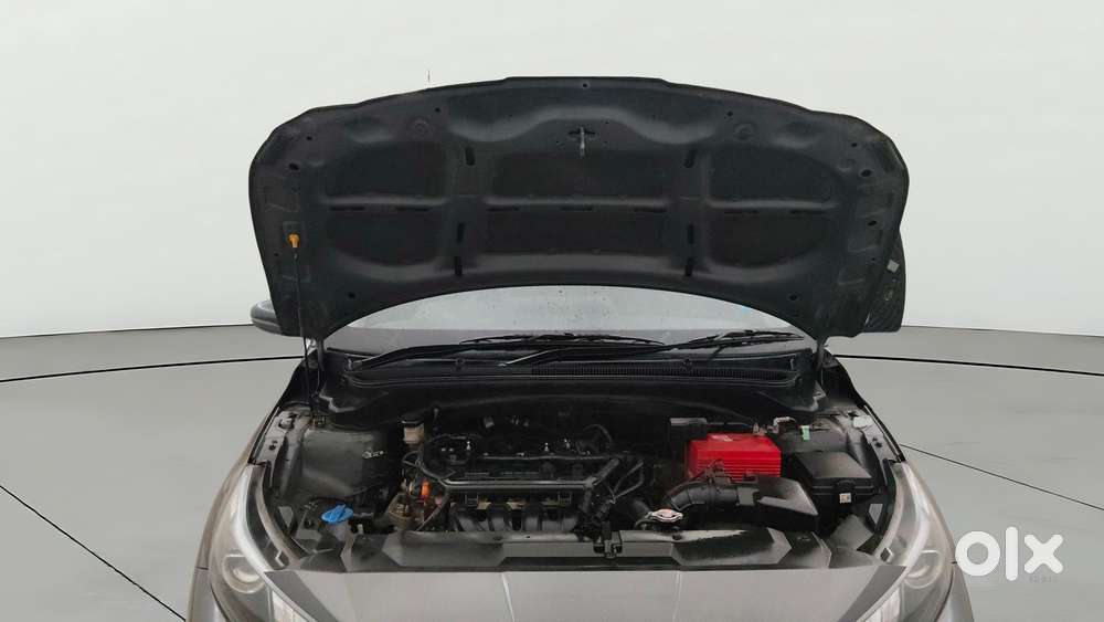 Hyundai New I20 1.2 Asta (o) Mt, 2020, Petrol