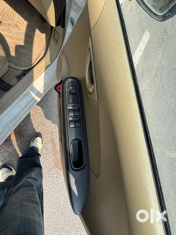 2017 Honda Amaze 2nd Owner