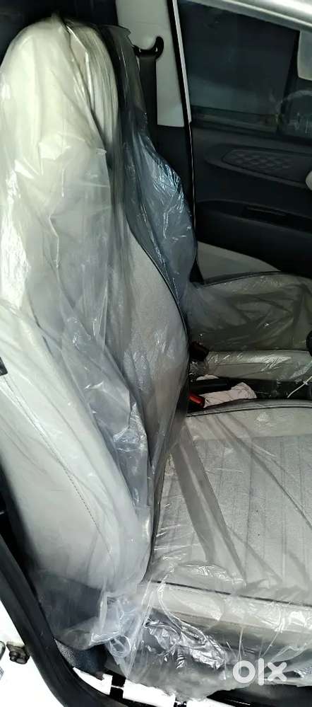 Hyundai Grand I10 2025 Km Driven