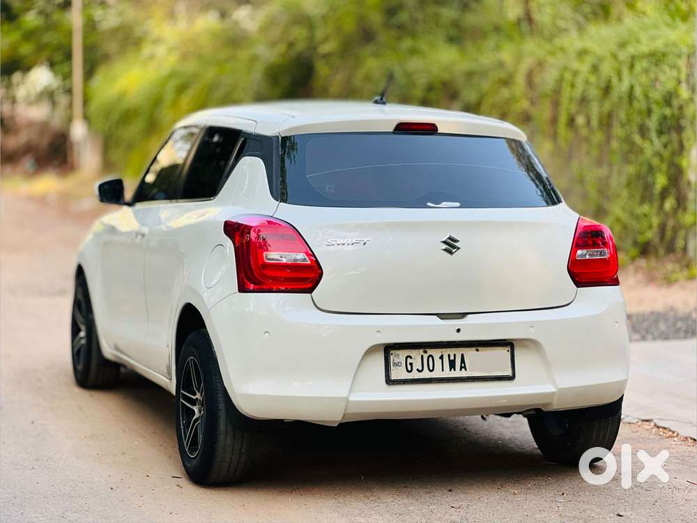 Maruti Suzuki Swift 1.2 Vxi (o), 2021, Petrol