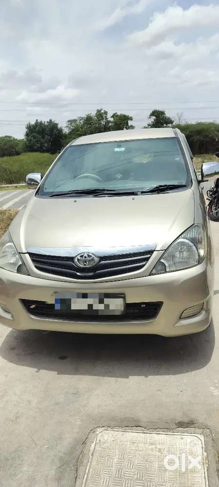 Toyota Innova 2010, 2nd Owner