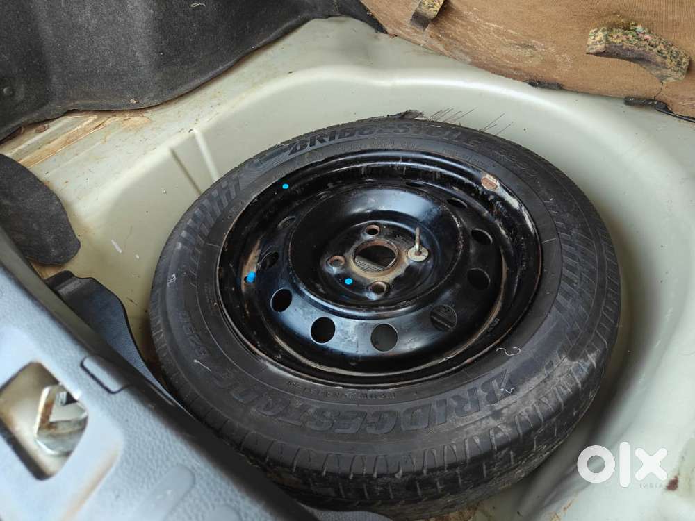 Maruti Suzuki Swift Dzire 1.2 Vxi Bsiv, 2012, Petrol