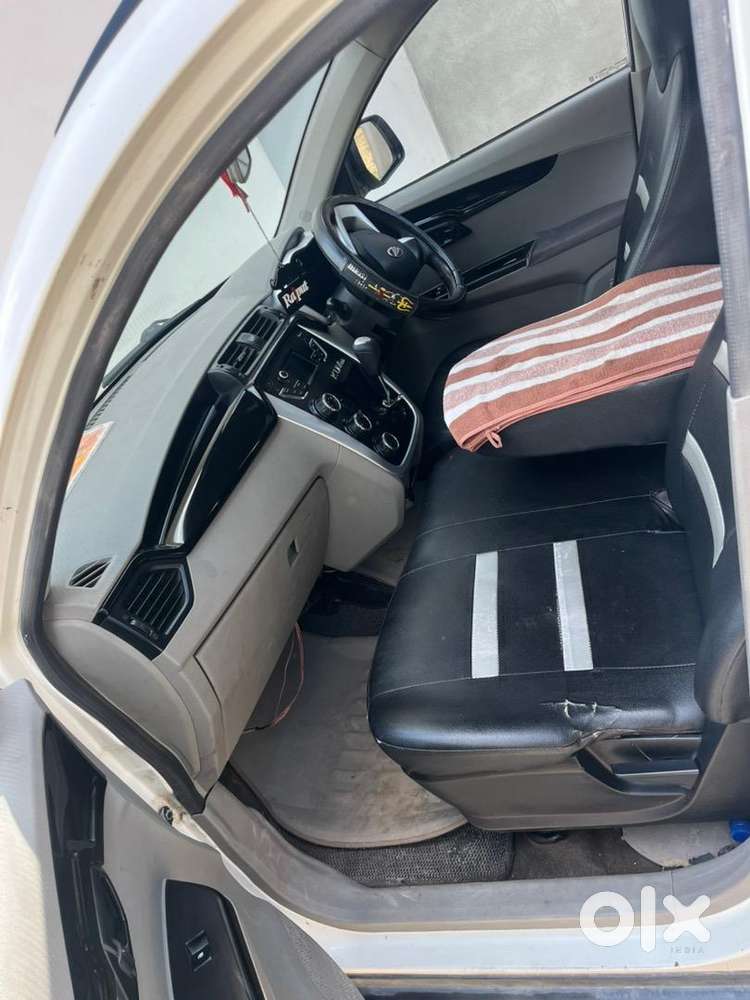 Mahindra Kuv 100 2016 Diesel Well Maintained