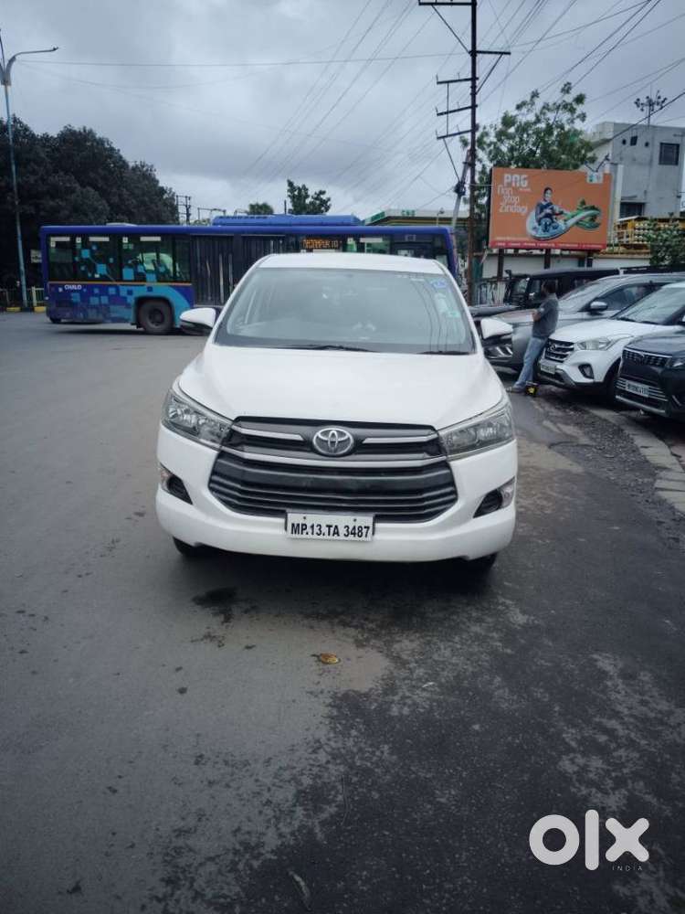 Toyota Innova Crysta 2.4 Gx Mt 8s, 2017, Diesel