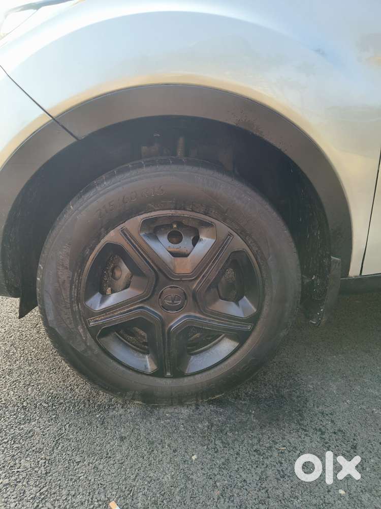 Tata Nexon 1.2 Revotron Xm (s), 2019, Petrol
