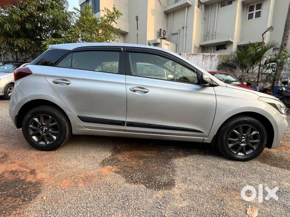 Hyundai I20 Sportz 1.2 Bs-iv, 2019, Petrol