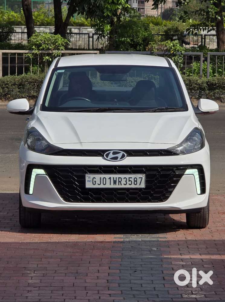 Hyundai Aura 1.2 Sx Cng, 2024, Cng & Hybrids