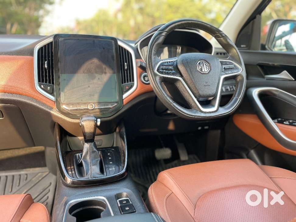 Mg Hector Plus