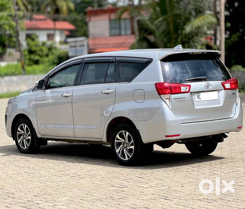 Toyota Innova Crysta 2.4 Gx Limited Edition 7 Str, 2022, Diesel