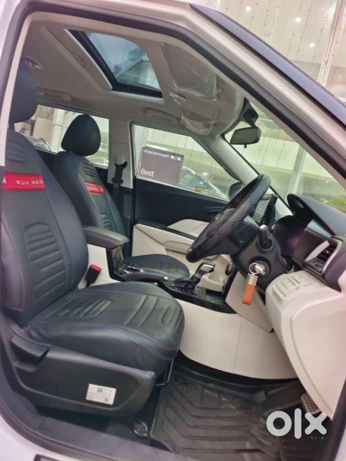 Mahindra Xuv 3xo, 2025, Petrol