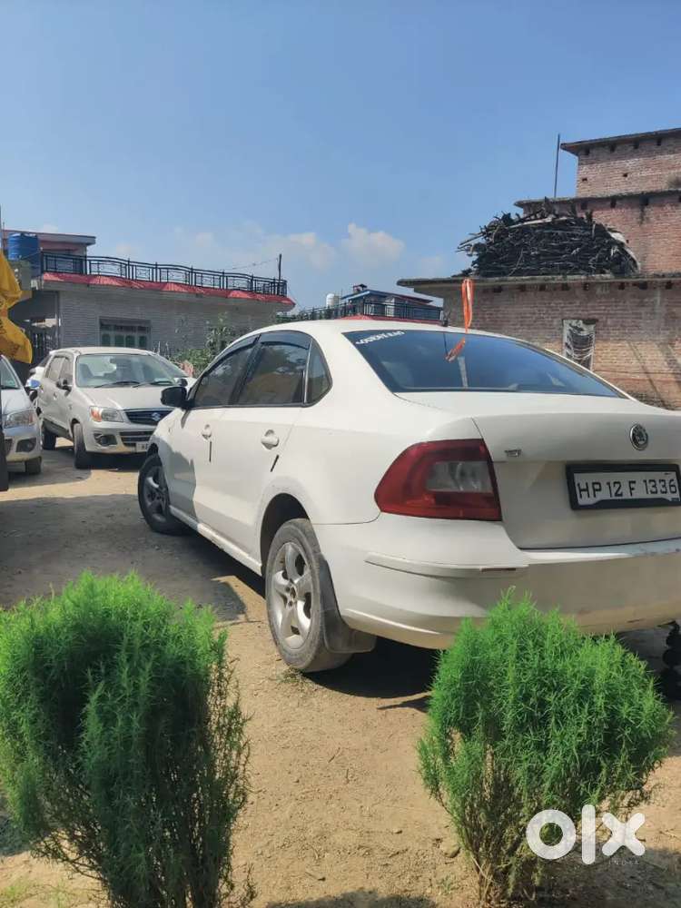 Skoda Rapid 2014 Diesel 200000 Km Driven Exchange Bhi Ho Jayegi