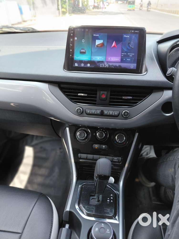 Tata Nexon 1.5 Revotorq Xza Plus Dual Tone Roof Amt (s), 2023, Petro..