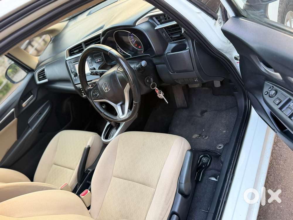 Honda Jazz 1.2 V At I Vtec, 2016, Petrol