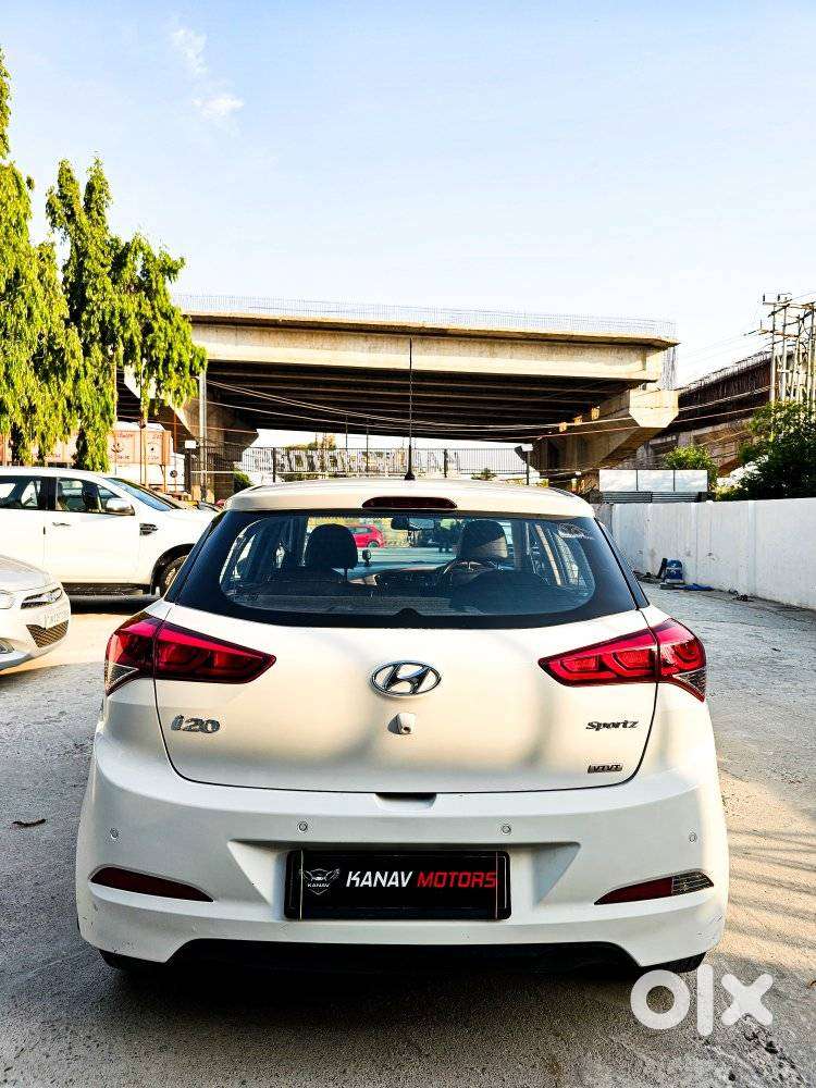 Hyundai I20 Sportz 1.2 Bs-iv, 2016, Petrol