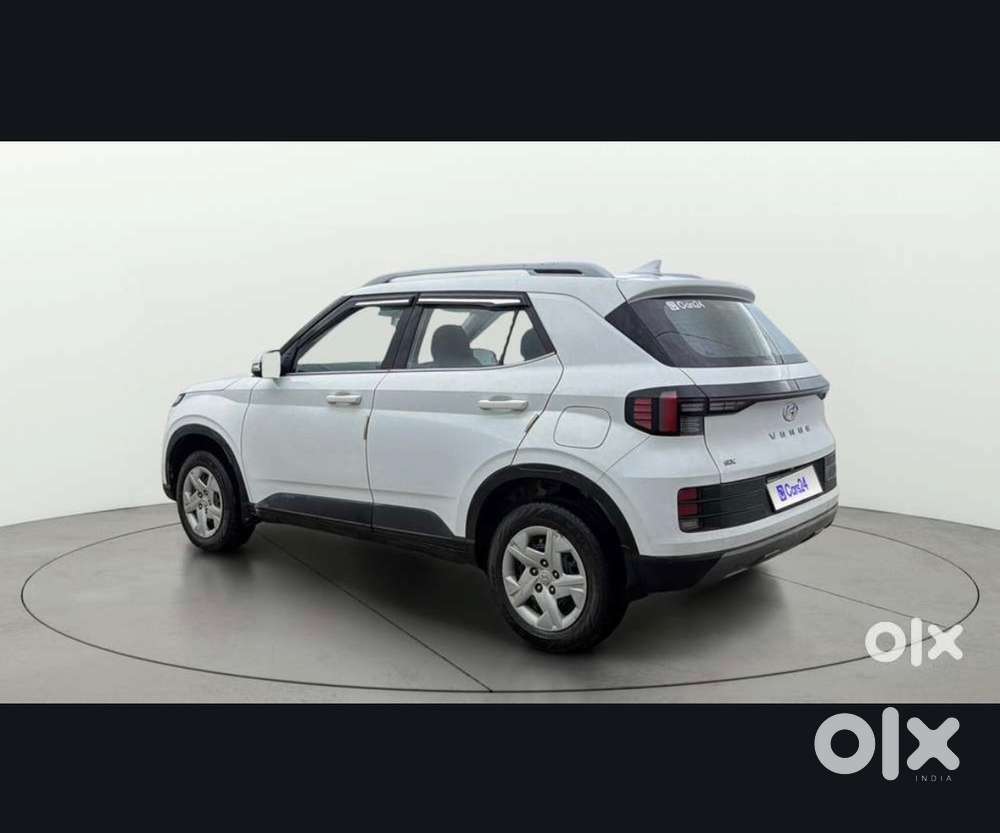 Hyundai Venue Petrol Sx Top Model 2023 With Sunroof