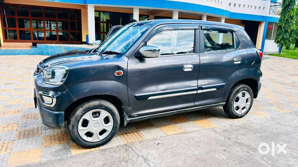 Maruti Suzuki S-presso Vxi Opt, 2021, Petrol
