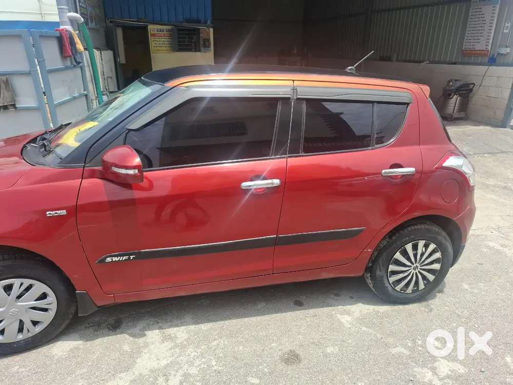 Maruti Suzuki Swift 2013 Diesel 136000 Km Driven