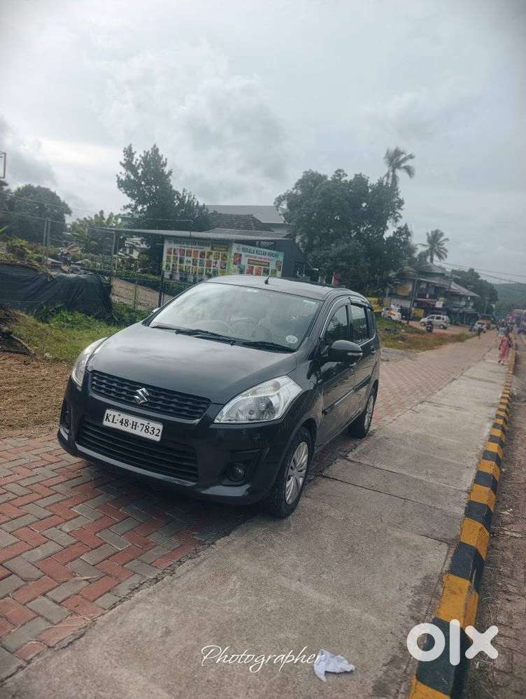 Maruti Suzuki Ertiga, 2016, Petrol