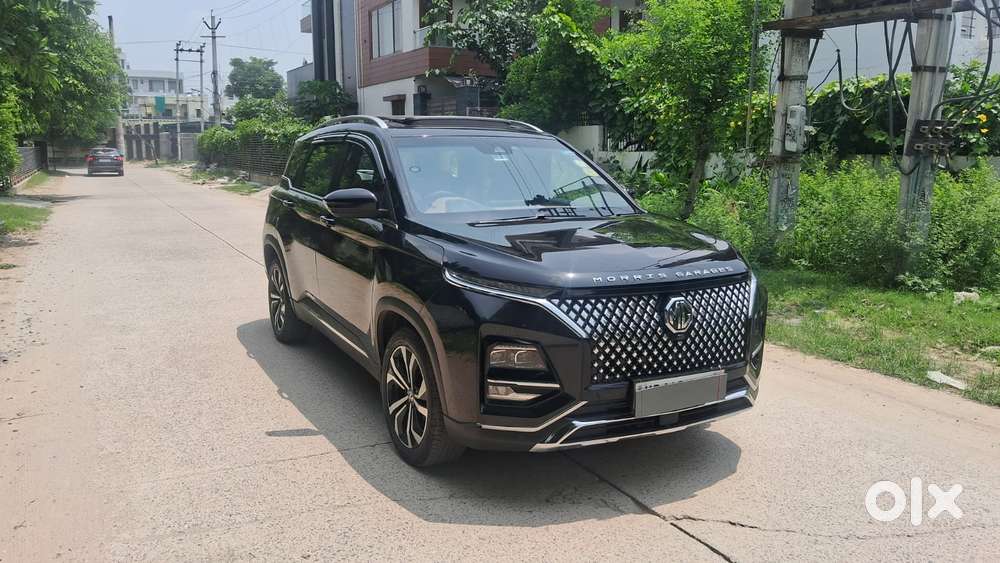 Mg Hector Plus Savvy Pro 1.5 Turbo Petrol Cvt 7 Str, 2023, Petrol