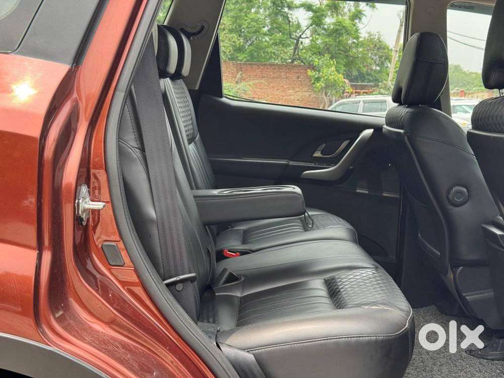 Mahindra Xuv500 G At, 2019, Diesel