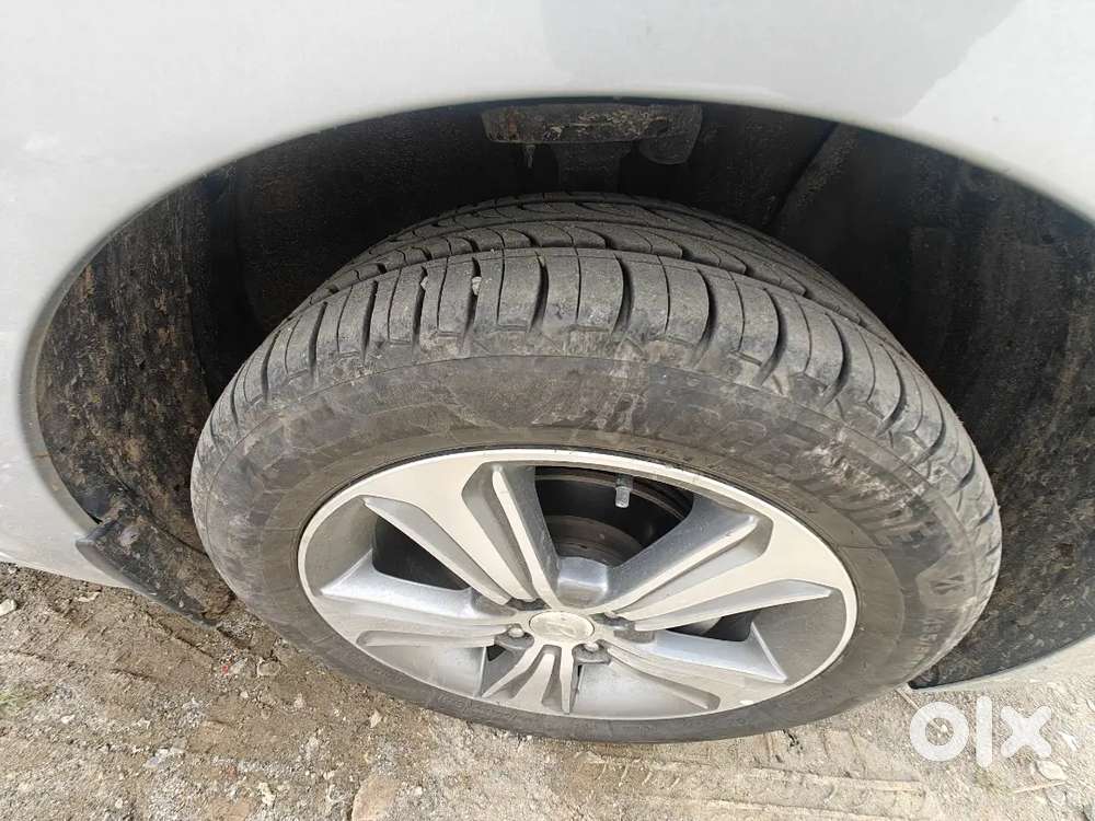 Hyundai Verna Sx(o) 1.6 Petrol Automatic (2019) – Top-end Variant