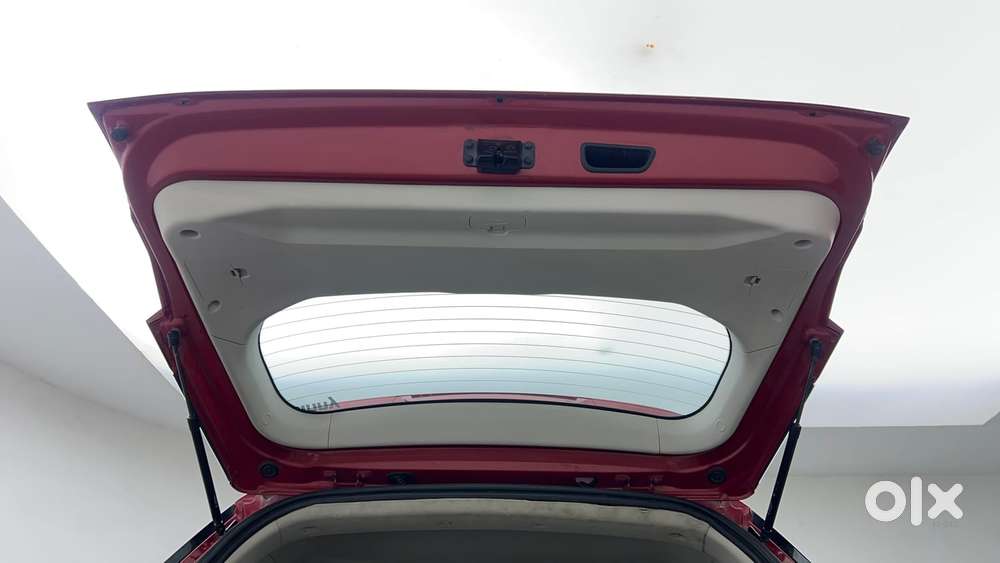 Mahindra Xuv300 W8 Option Diesel, 2022, Diesel