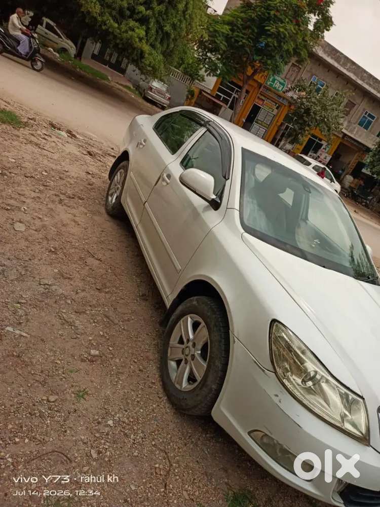 Skoda Laura 2009 Year Car